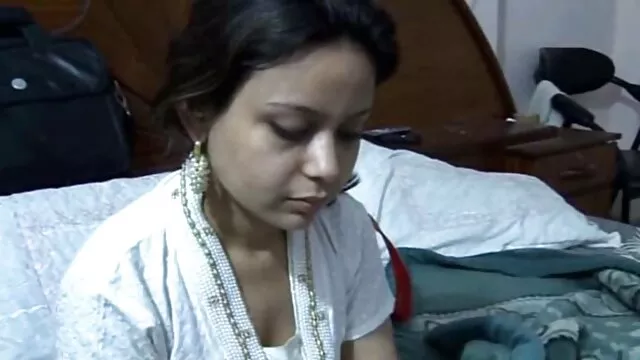 होली एम्मा बाथरूम में सेक्सी चाहिए मूवी बाहर हो जाता है