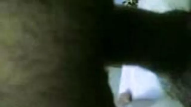 जोड़ी कमबख्त के हिंदी मूवी सेक्सी बफ पास पूल