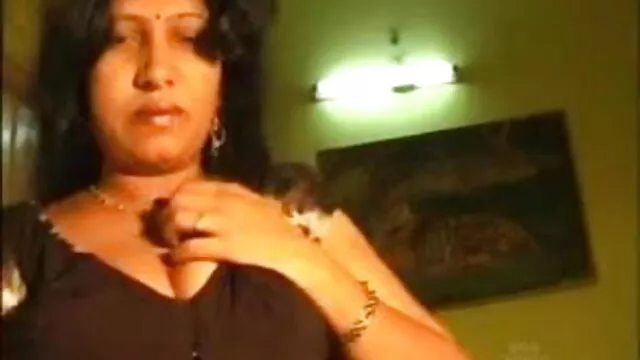जंगली बेब उसे बिल्ली गीला सनी लियोन सेक्सी एचडी मूवी बनाता है