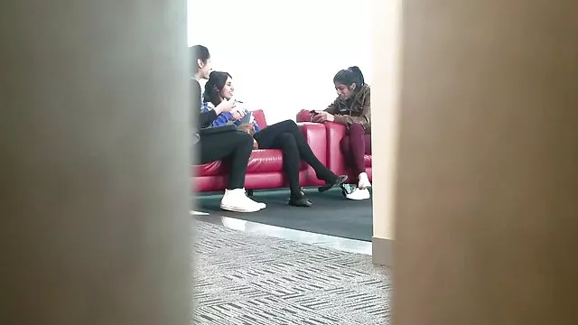 LOAN4K. सेक्सी वीडियो मूवी वीडियो टैटू स्तन के साथ श्यामला कार्यालय में वेश्या हो जाता है