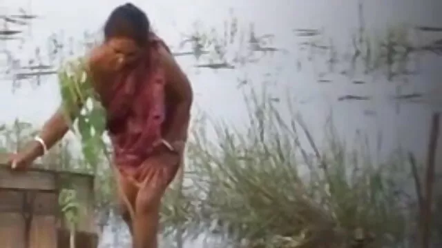 सुंदर समलैंगिक युगल बिल्ली चाट कुंवारी दुल्हन सेक्सी पिक्चर आनंद मिलता है