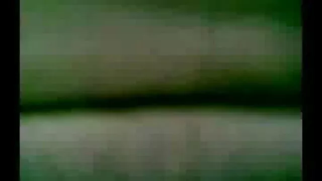 सुनहरे बालों वाली आकर्षकता बनाता है उसे सेक्सी मूवी एचडी सेक्सी अपने लोड झटका