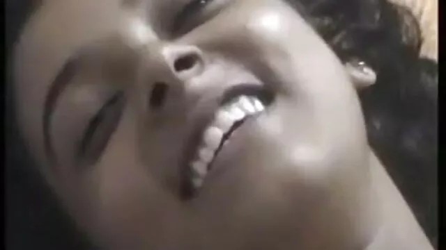 दाेपहर 4 बजे। Sexo tabú ट्रिपल सेक्स मूवी de belle y el viejo papá दे BF द्वारा con semen hi र