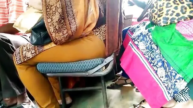 सुनहरे बाल वाली पोर्नस्टार गहरी सेक्सी हिंदी मूवी देहाती चुदाई