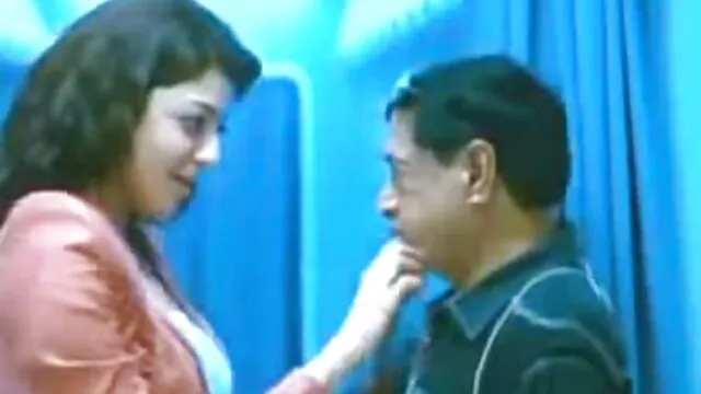 सुनहरे बालों वाली सैमी के साथ सेक्सी फुल मूवी वीडियो चिपचिपा उंगलियों