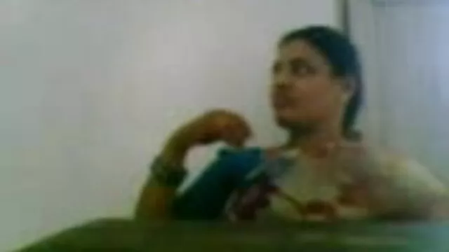 Busty milf Ririsu Ayaka, पागल सनी लियोन एक्स एक्स एक्स हॉट मूवी के साथ एक लड़का है-और अधिक पर 69avs com