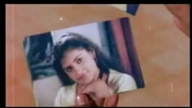ट्यूटर 4 आदमी लड़ने के लिए ट्यूटर के फुल हिंदी पिक्चर सेक्सी पास आता है, लेकिन बेहतर कामुक होने का फैसला करता है